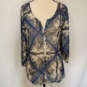 Mexx Sheer Split Scoop Neck 3/4 Sleeve Paisley Print Blouse in Blue - S M